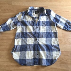 WIND RIVER Blue and White Plaid Shirt
